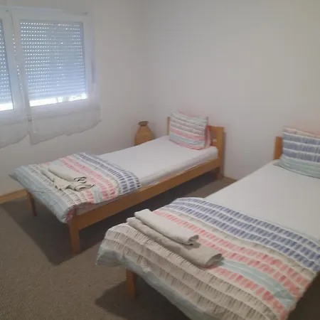 Guest house Avdic